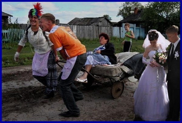 Свадьба колхоз