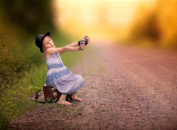 Фотографировать детей иллюстрация