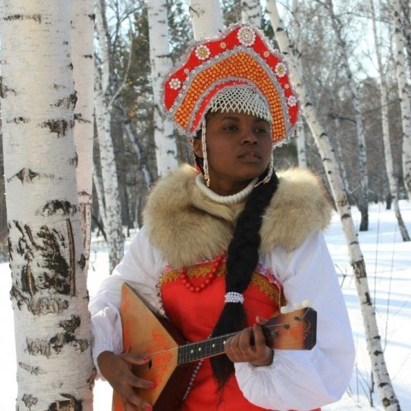 Елена Варфоломеева балалайка