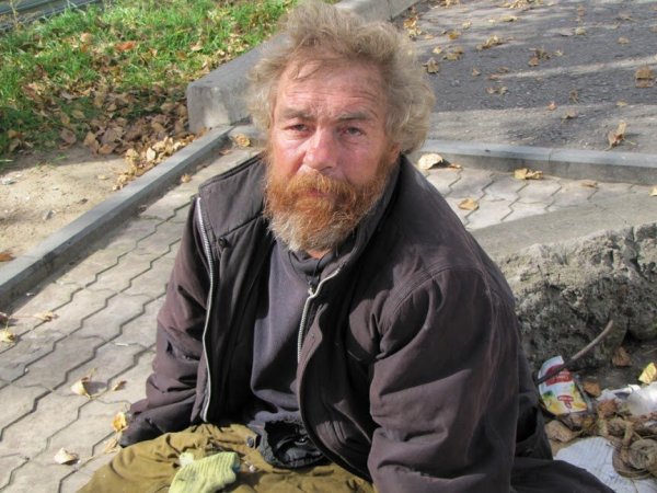 Бомжи