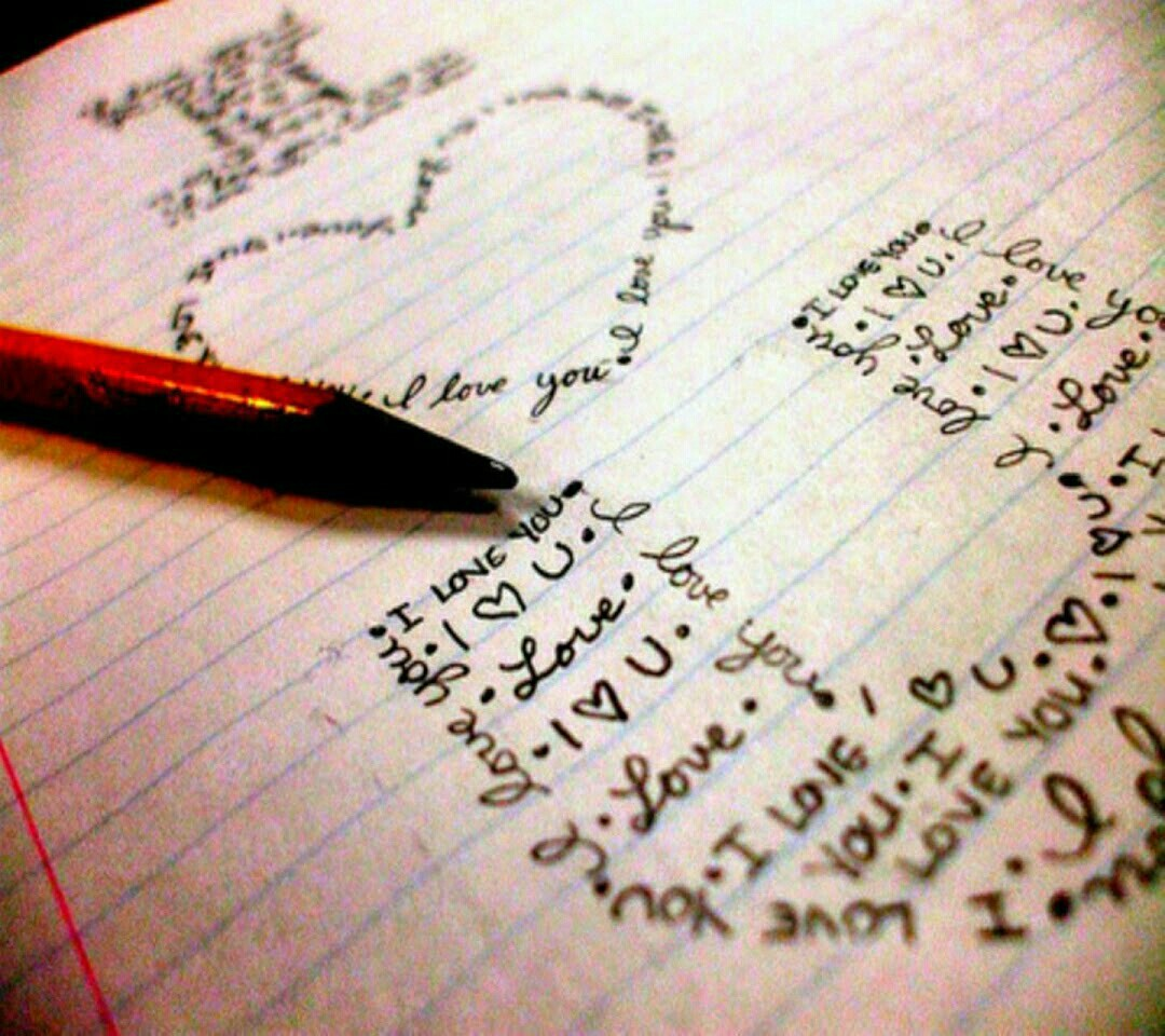 Надписи ручкой на бумаге. Надпись на ручке. Красивые надписи в тетради. Я тебя люблю карандашом.