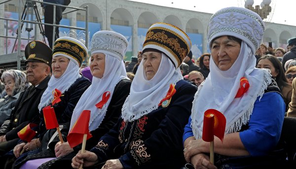 С праздником Навруз