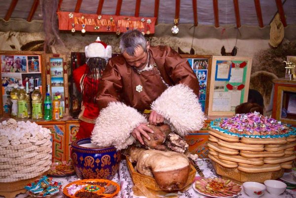 Калмыкский народный праздник