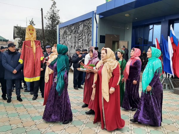 Яран Сувар праздник весны