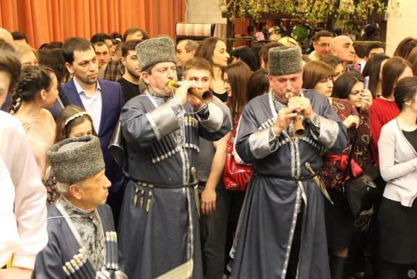 Сувар мубарак праздник