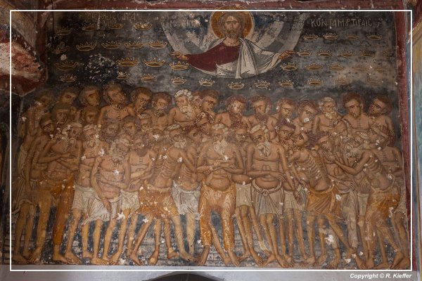 Обретение мощей мучеников иже во Евгении