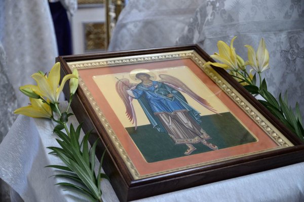 Ангел Гавриил икона