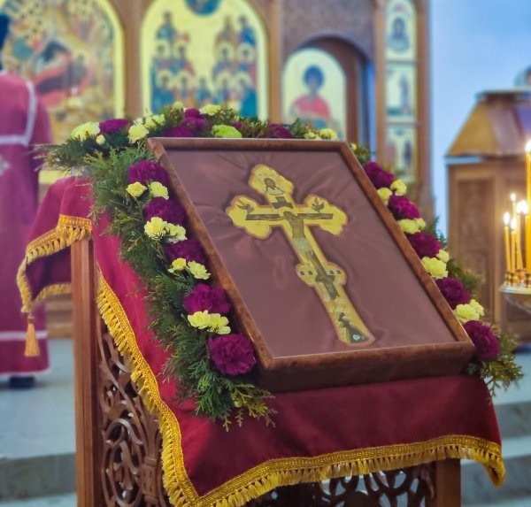 Неделя 3-я Великого поста, Крестопоклонная