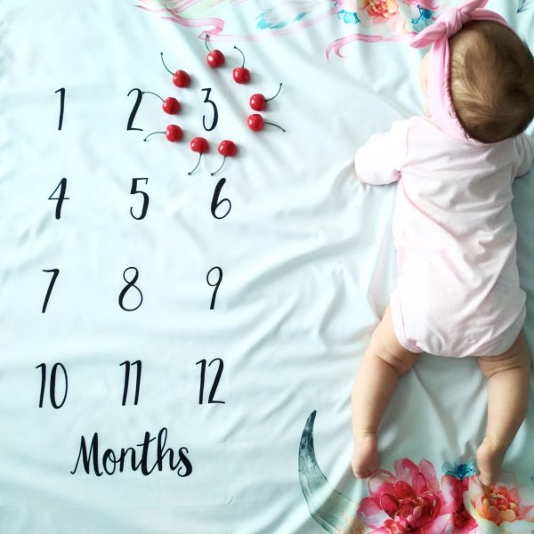 3 Месяца девочке