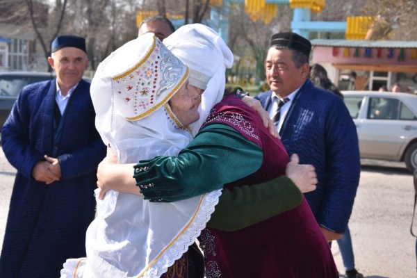 Гиф открытки Наурыз мейрамы кутты болсын