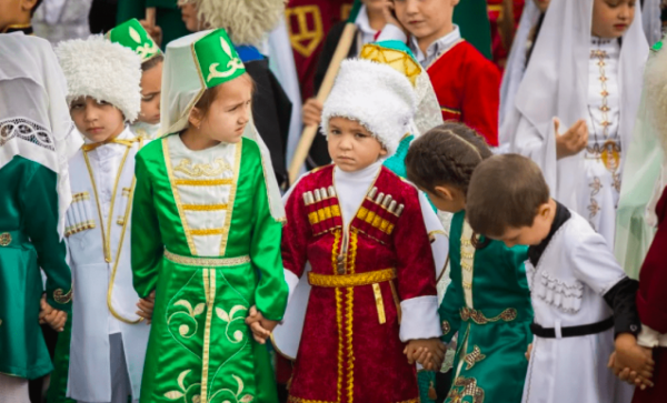 Национальная одежда народов КЧР