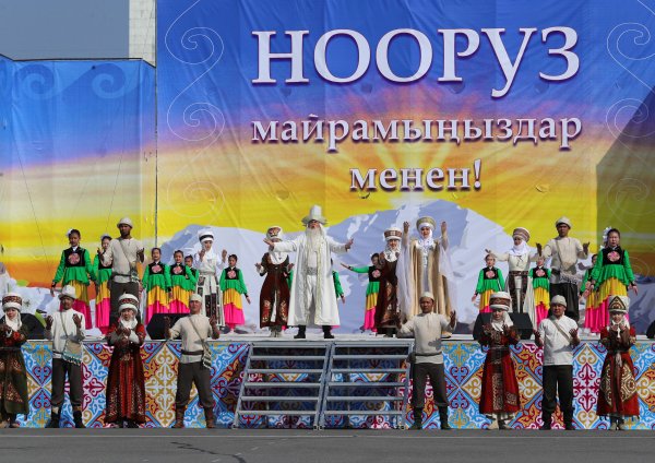 Нооруз в Кыргызстане сумолок