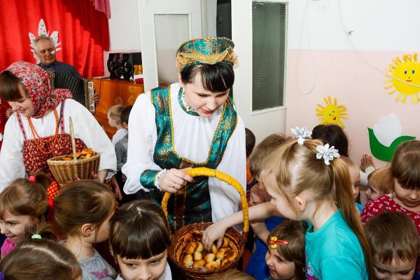 Фольклорный праздник встреча весны