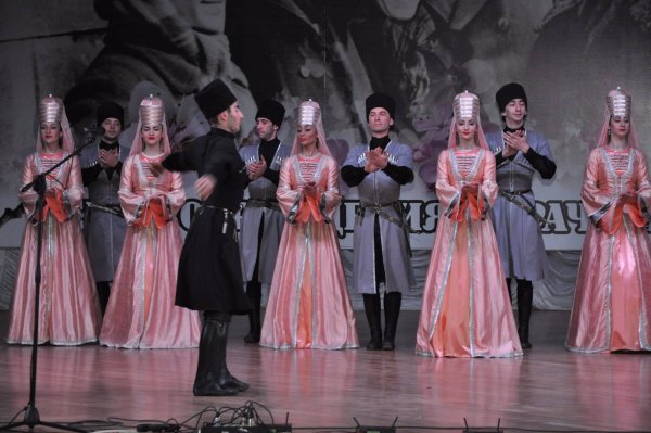 Возрождение карачаевского народа