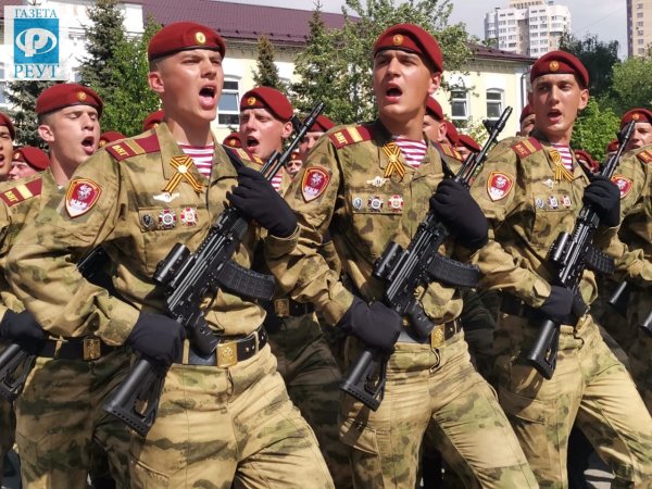 День войск национальной гвардии РФ (день внутренних войск МВД)