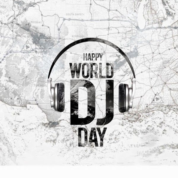 DJ за пультом