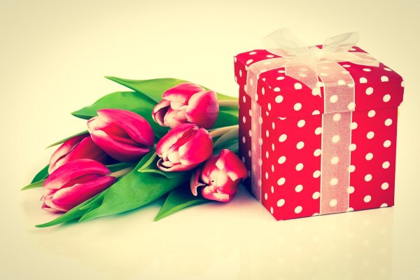 С днём рождения прости что с опозданием