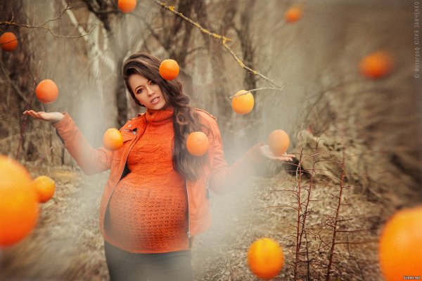 Фотосессия с апельсинами на природе