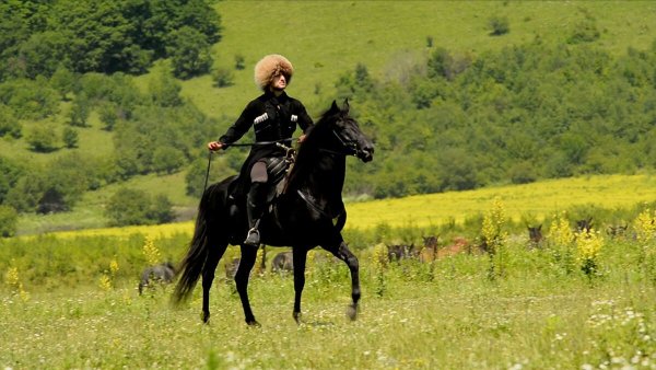 Горец Кавказ карачаевец