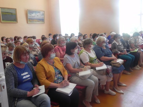 Голосование на избирательном участке