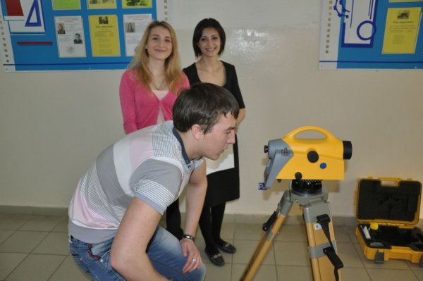 День геодезии