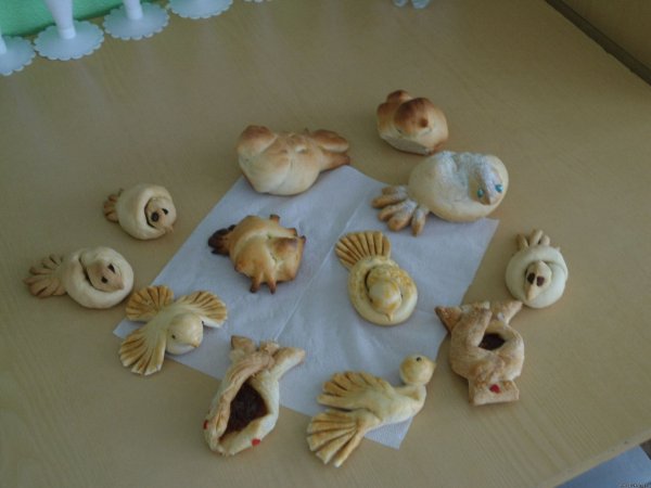 Жаворонки на весну из теста