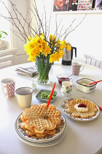 Международный день вафель (International Waffle Day)