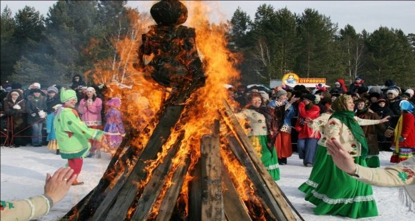Ритуалы проводимые в Масленицу