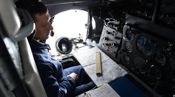 Штурманская кабина АН 26