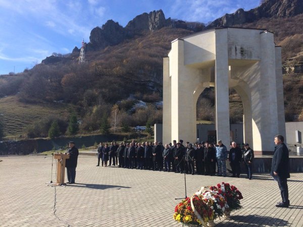 Возвращение карачаевского народа
