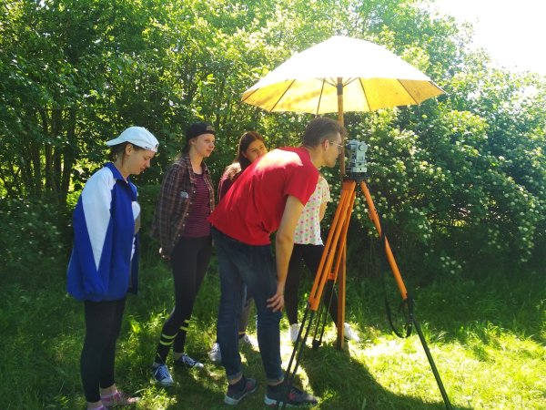 Геодезисты на практике