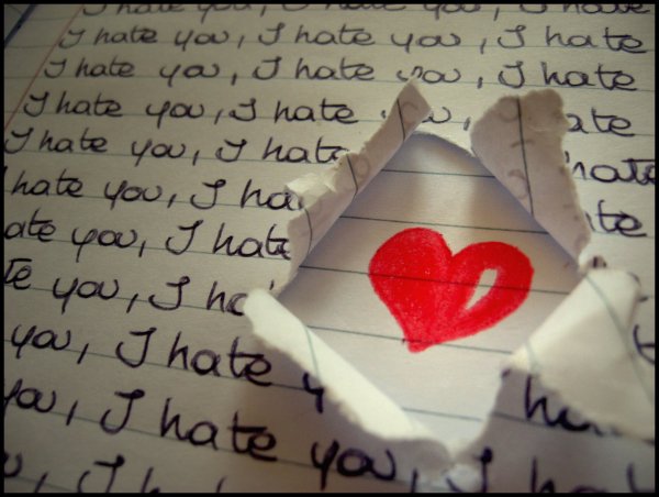 I Love you надпись на бумаге