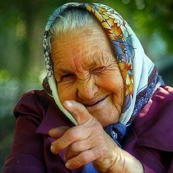 Добрая бабушка