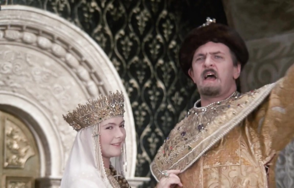 Иван Васильевич земли разбазаривать