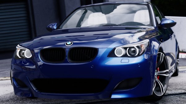 BMW e60 голубая