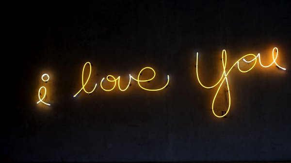 Обои с надписями