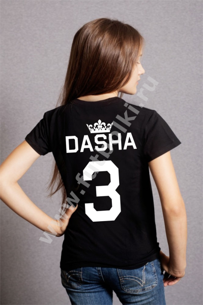 Девушки в форме полиции со спины