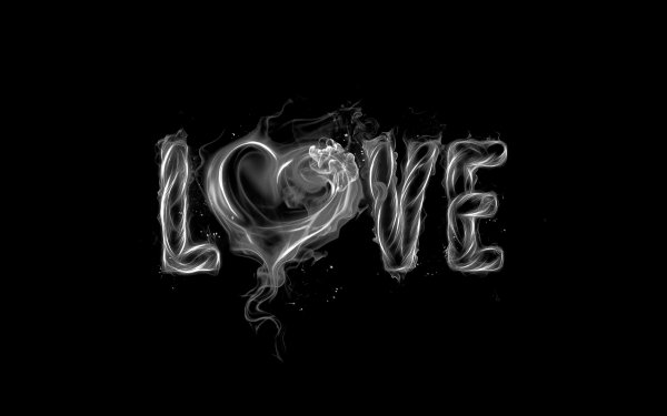 Love надпись на черном фоне