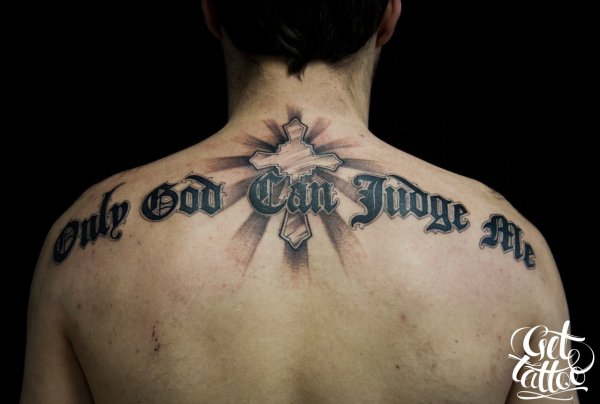 Тату на груди мужские