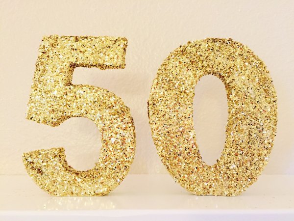 Цифра 50 Золотая