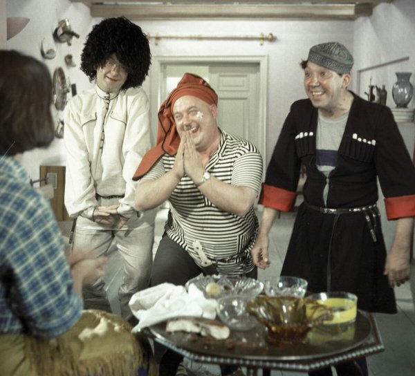 Евгений Моргунов Кавказская пленница