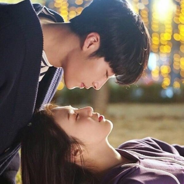 Великий соблазнитель дорама поцелуй