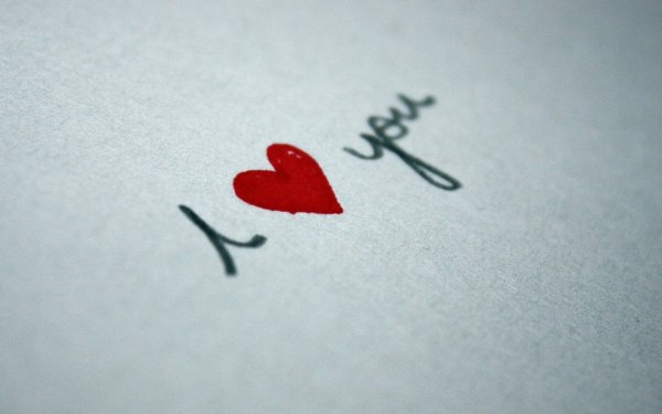 Сердце с надписью Love