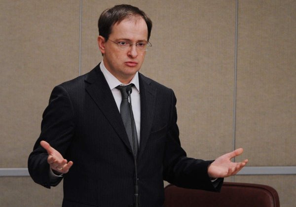 Министр культуры РФ Мединский тупой