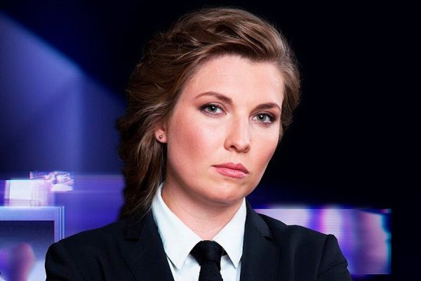 Телеведущая Ольга Скабеева