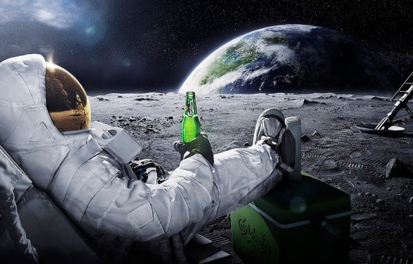 Carlsberg космос космонавт