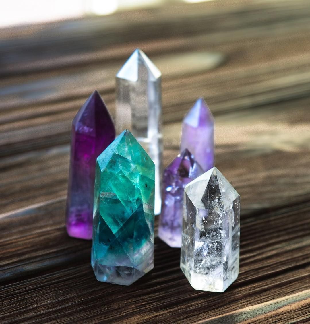Кристаллы из камней