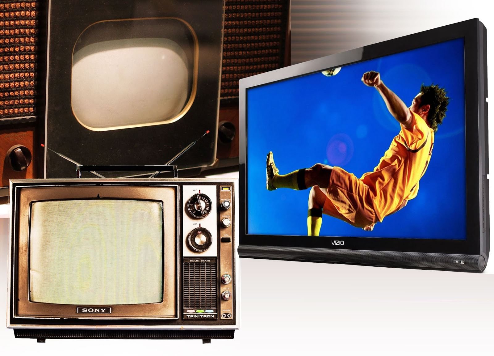 Сегодня по телевизору есть какие. Телевидение. Телевизор с радиоприемником. СМИ Телевидение. Первый цифровой телевизор.