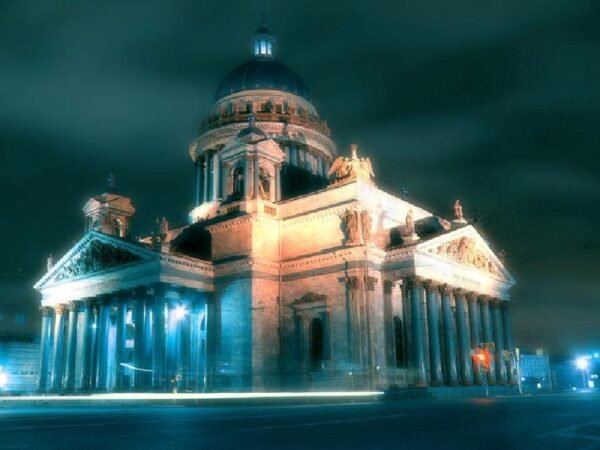 Собор Святого Павла в Лондоне и Исаакиевский собор