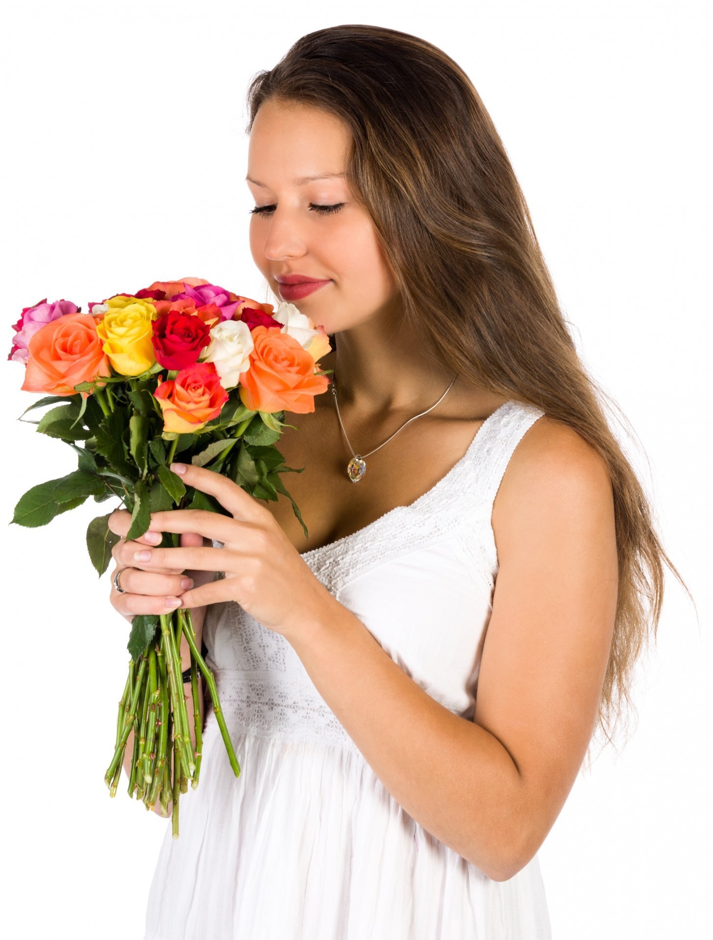 Какие цветы дарить на 1. Букет "девушке". Букет цветов для женщины. Девушка с цветами. Букет в руках у женщины.